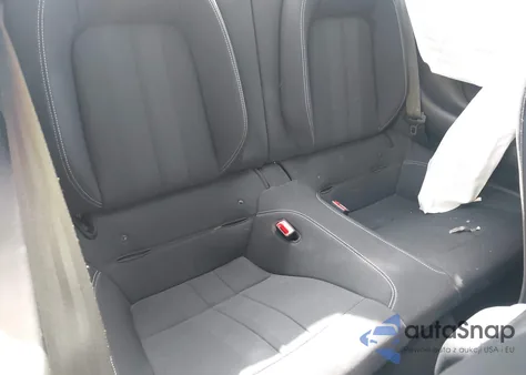 2019 Ford Mustang Ecoboost z USA, uszkodzony, nr VIN 1FA6P8TH1K5147204